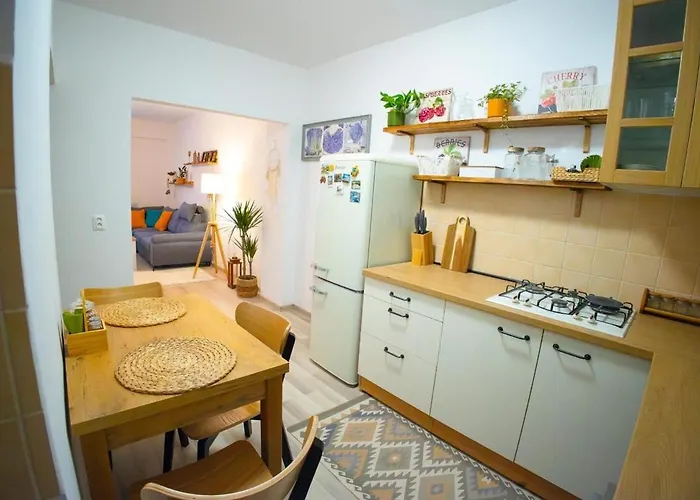 Appartement Cozy Little In Old Tw Bratislava